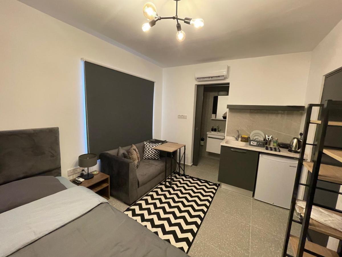 Апартаменты Mr. Studio In Ortakoy , North Nicosia + Wifi + Netflix Экстерьер фото