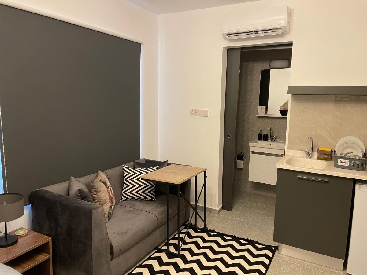 Апартаменты Mr. Studio In Ortakoy , North Nicosia + Wifi + Netflix Экстерьер фото