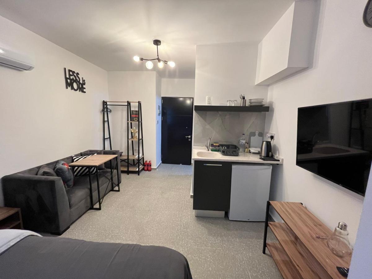 Апартаменты Mr. Studio In Ortakoy , North Nicosia + Wifi + Netflix Экстерьер фото